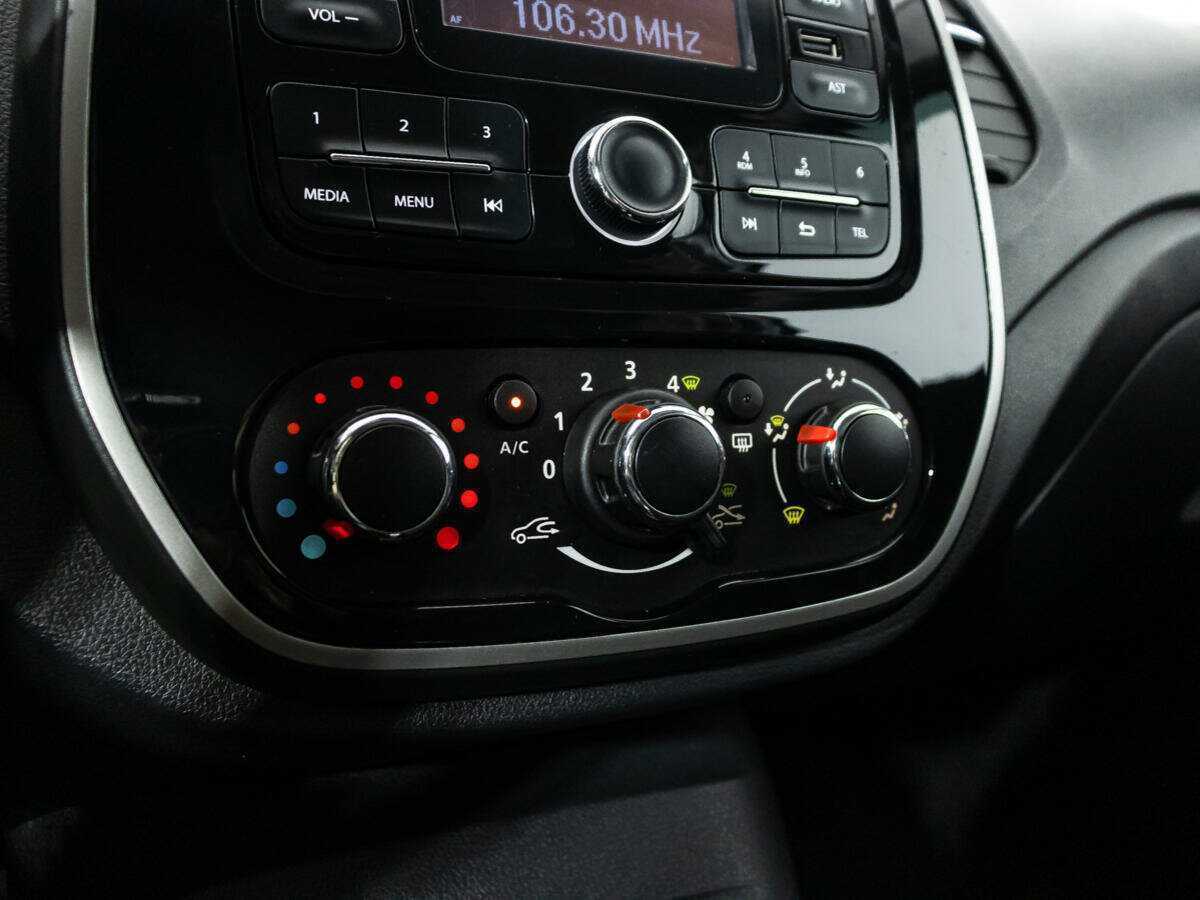 Renault Kaptur с пробегом — 2017 год. Фото: #14