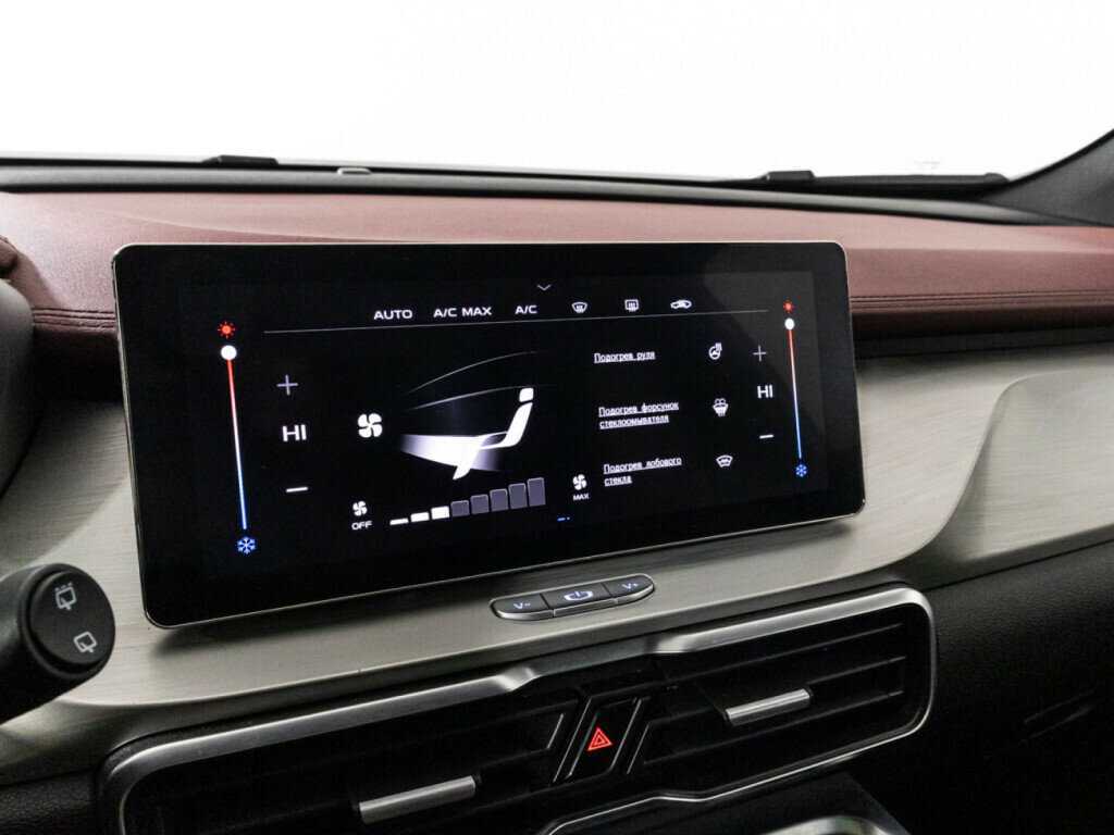 Geely Coolray с пробегом — 2021 год. Фото: #16