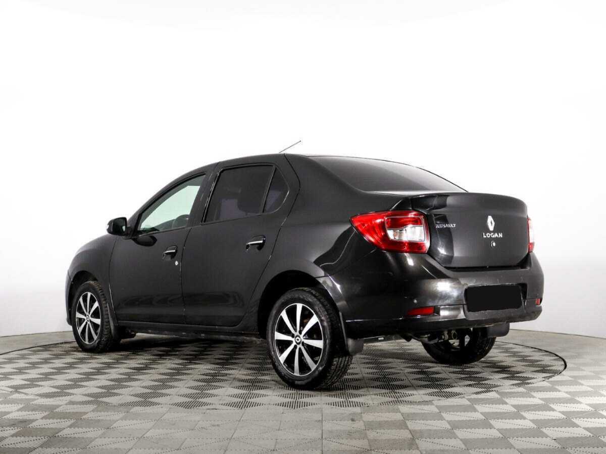 Renault Logan с пробегом — 2016 год. Фото: #6