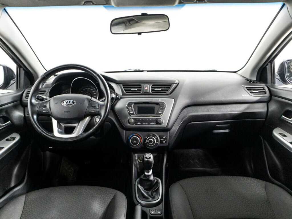 Kia Rio с пробегом — 2014 год. Фото: #12