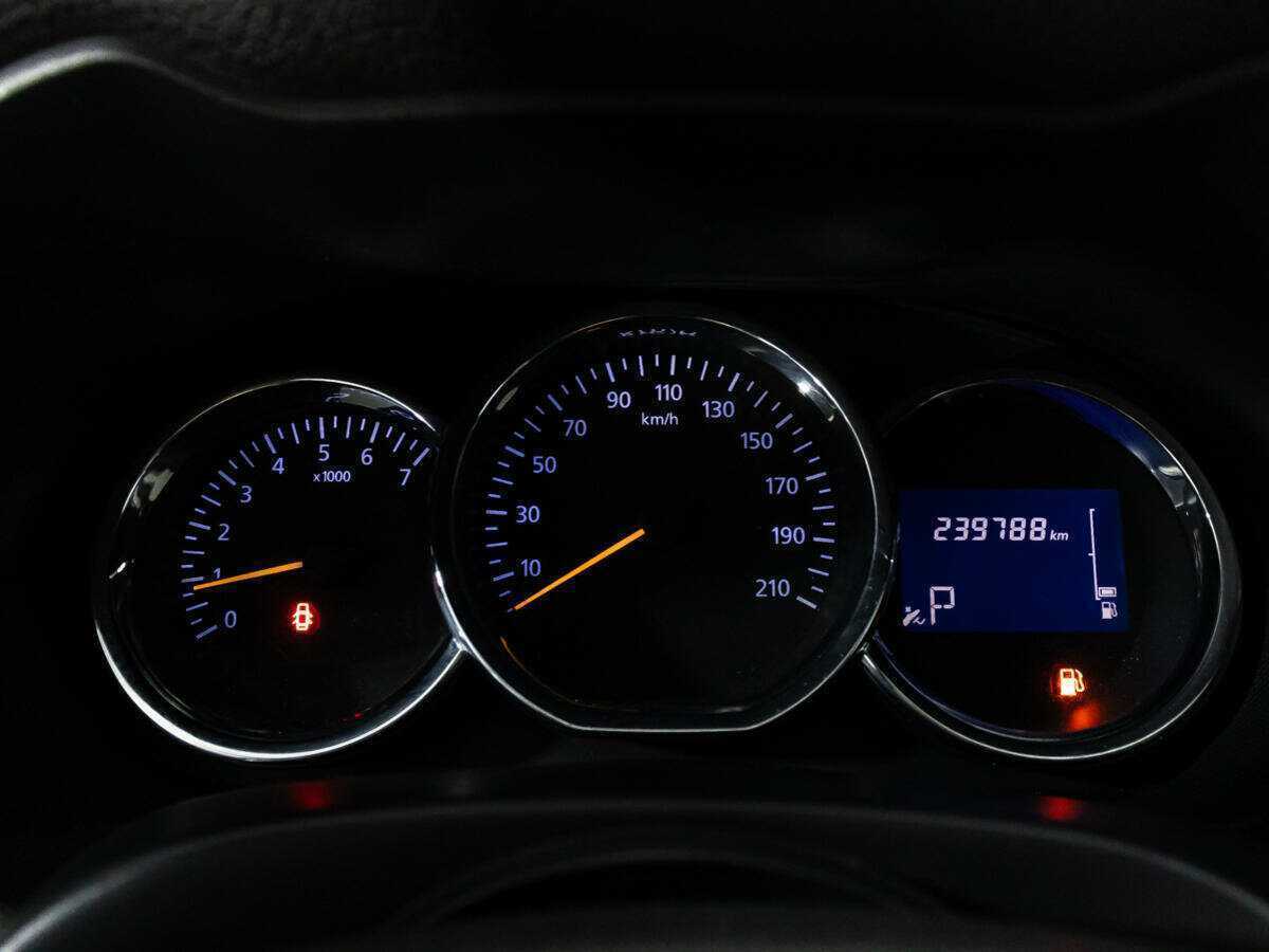 Renault Duster с пробегом — 2018 год. Фото: #11