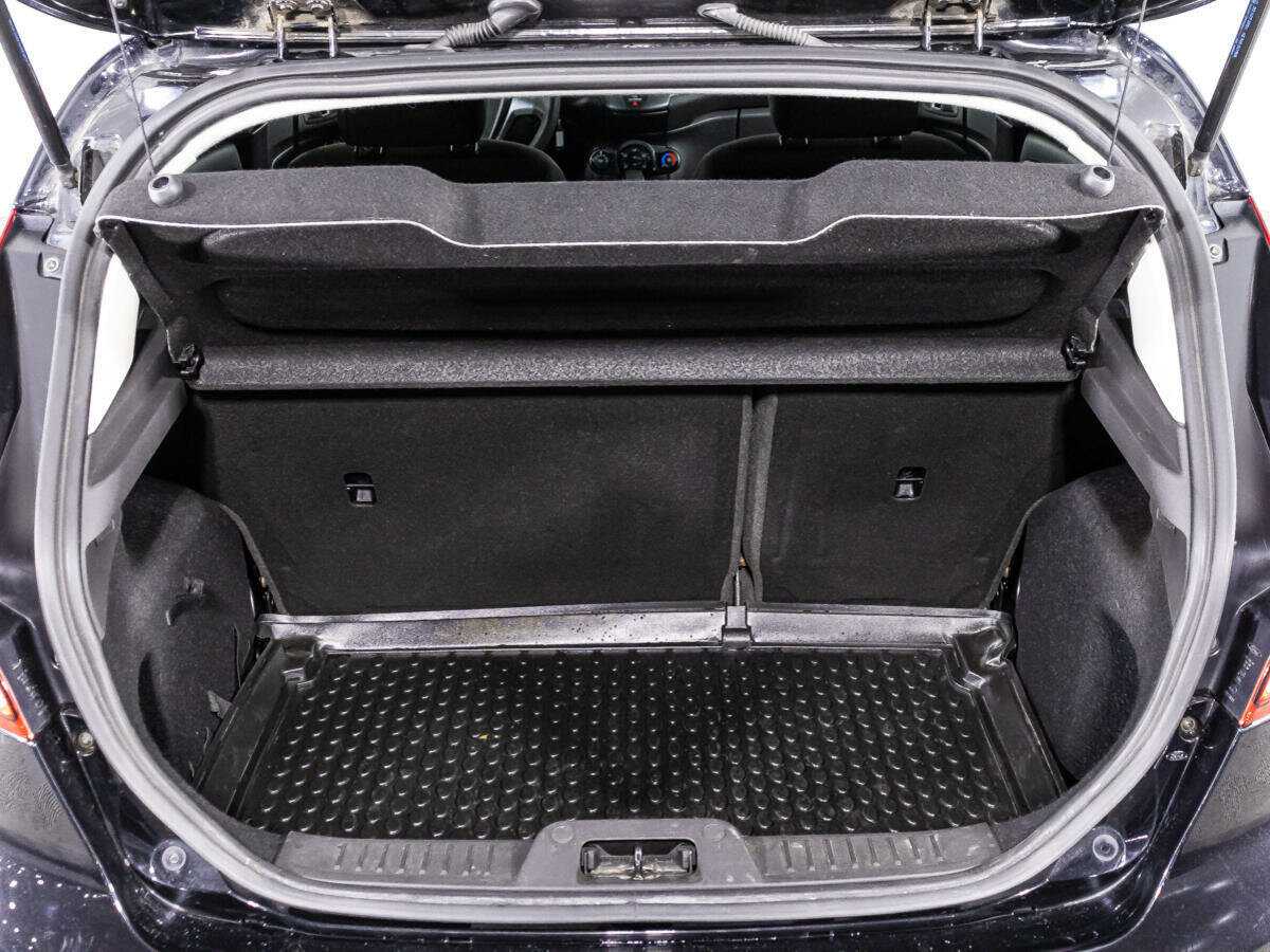 Ford Fiesta с пробегом — 2016 год. Фото: #14