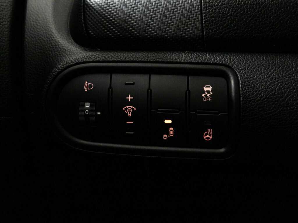 Kia Cerato с пробегом — 2017 год. Фото: #17