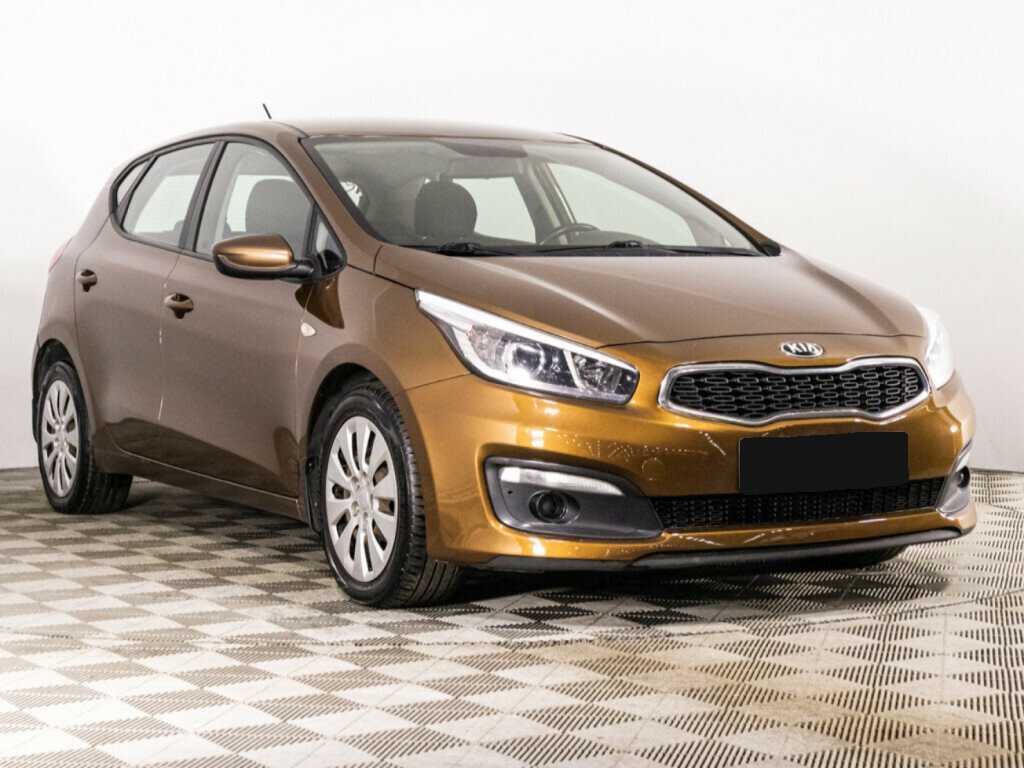 Kia Ceed с пробегом — 2016 год. Фото: #2