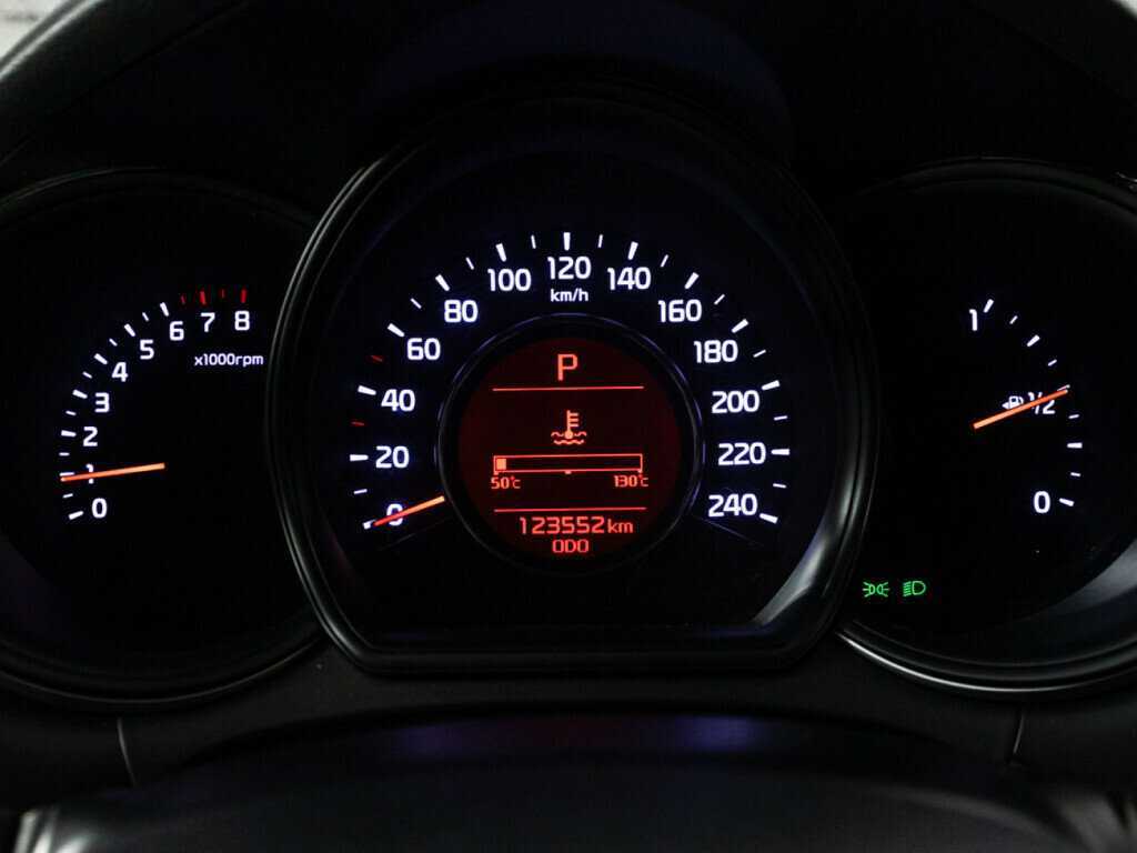 Kia Ceed с пробегом — 2016 год. Фото: #11