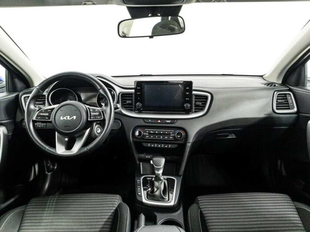 Kia Ceed с пробегом — 2022 год. Фото: #13