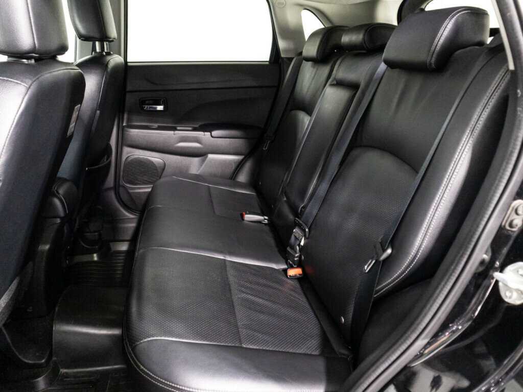 Mitsubishi ASX с пробегом — 2014 год. Фото: #9