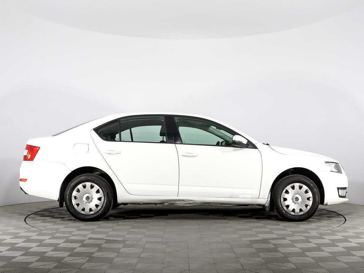 Skoda Octavia с пробегом — 2016 год. Фото: #3