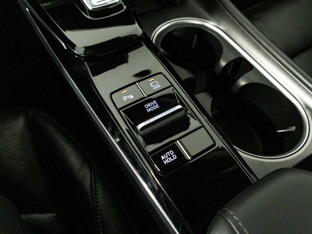 Hyundai Sonata с пробегом — 2020 год. Фото: #17