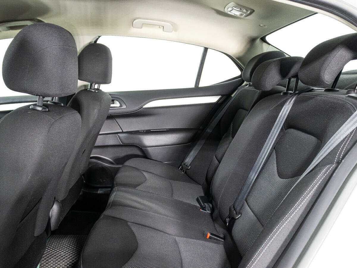 Citroen C4 с пробегом — 2014 год. Фото: #9