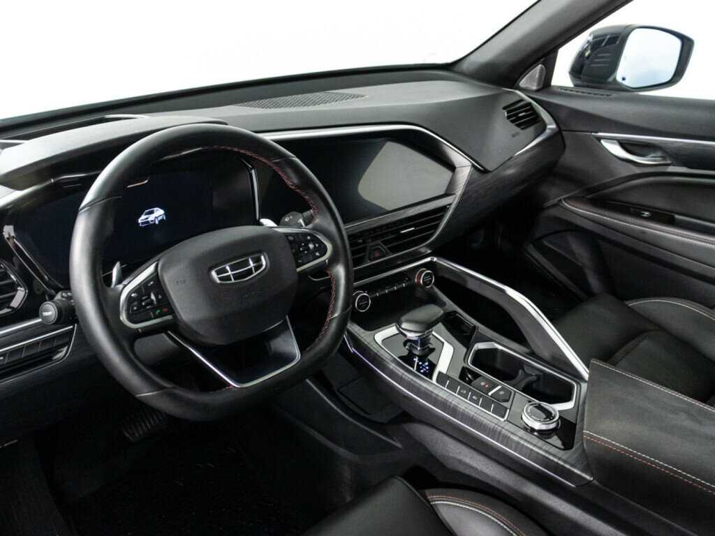 Geely Tugella с пробегом — 2022 год. Фото: #10