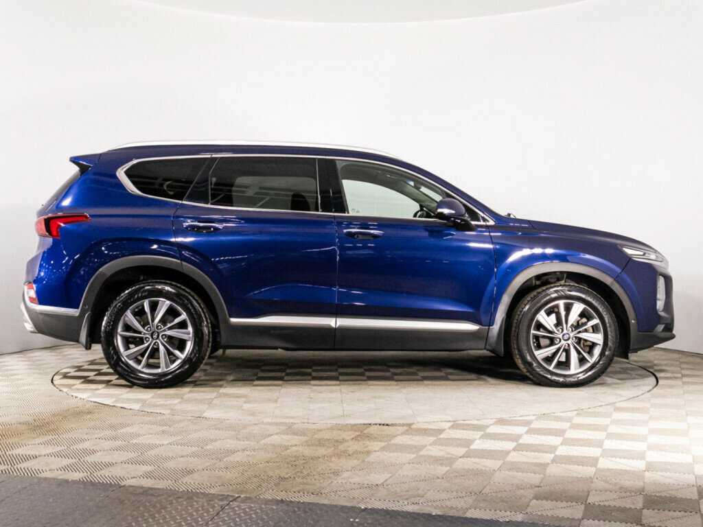 Hyundai Santa Fe с пробегом — 2019 год. Фото: #3