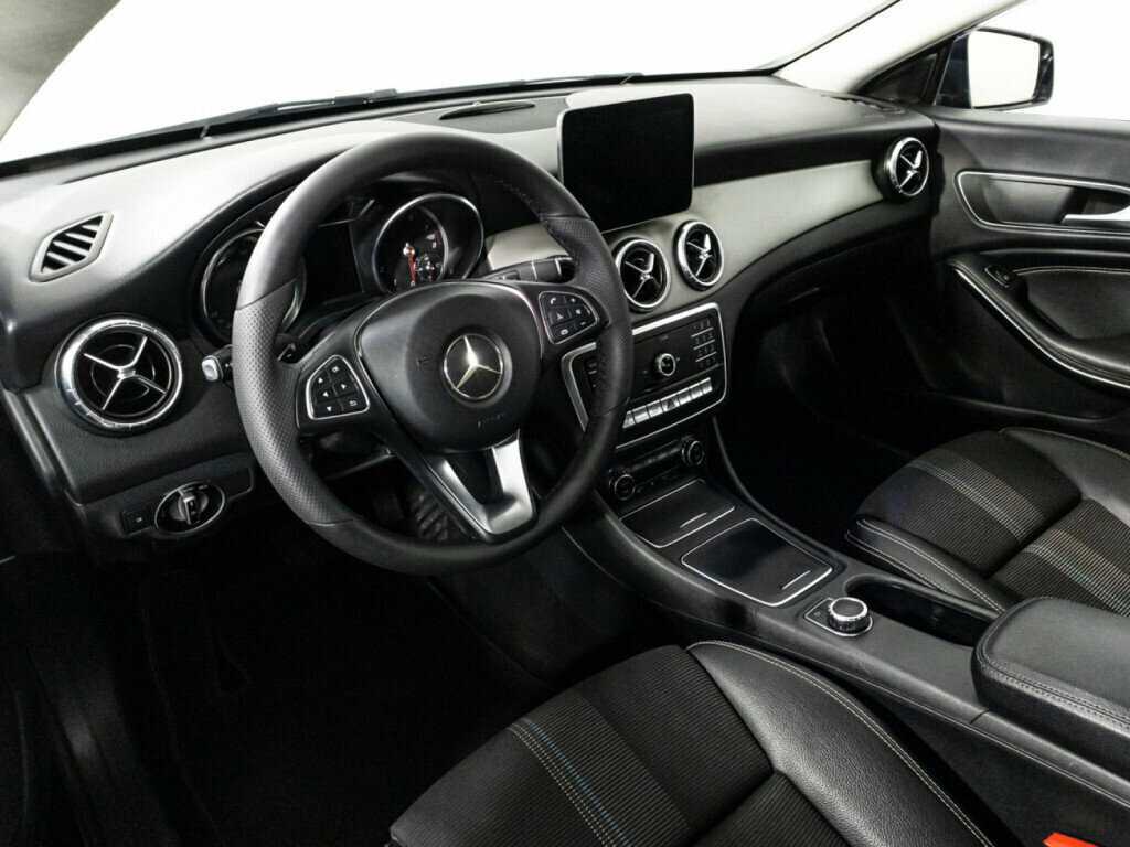 Mercedes-Benz CLA с пробегом — 2018 год. Фото: #10