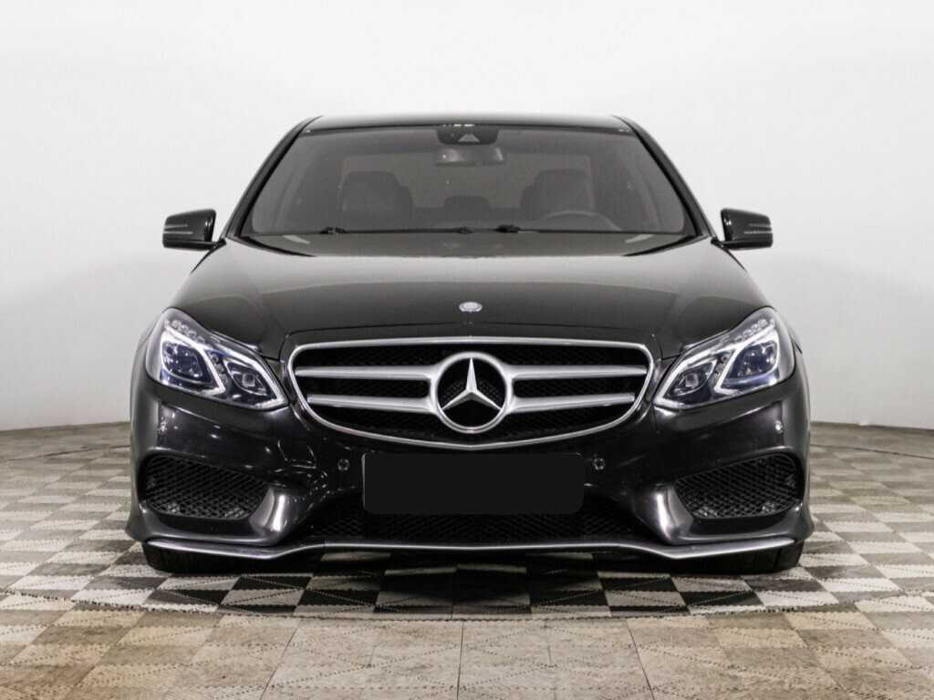 Mercedes-Benz E-Класс с пробегом — 2013 год. Фото: #1