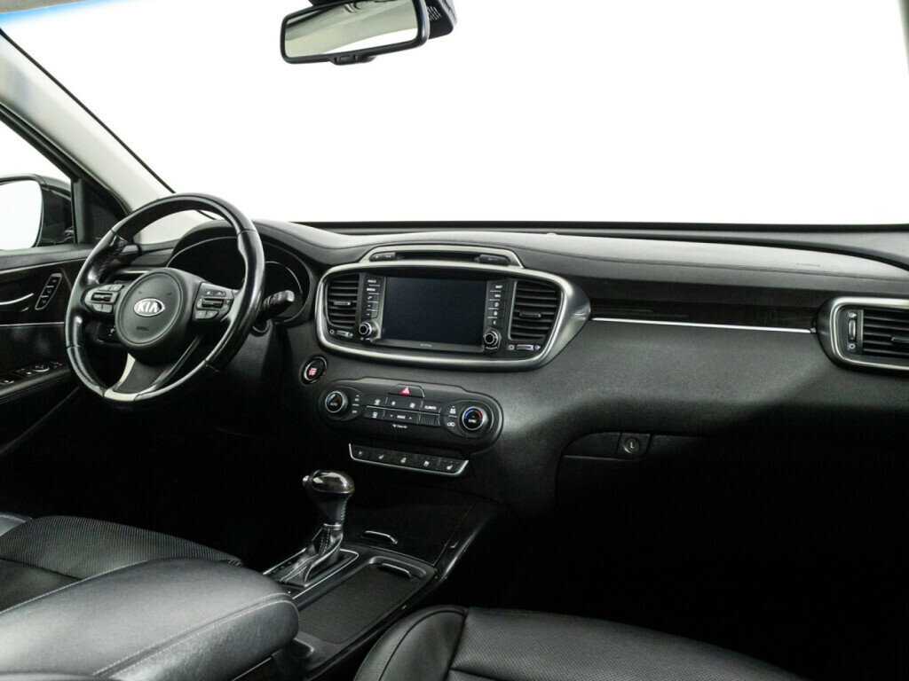 Kia Sorento с пробегом — 2016 год. Фото: #8