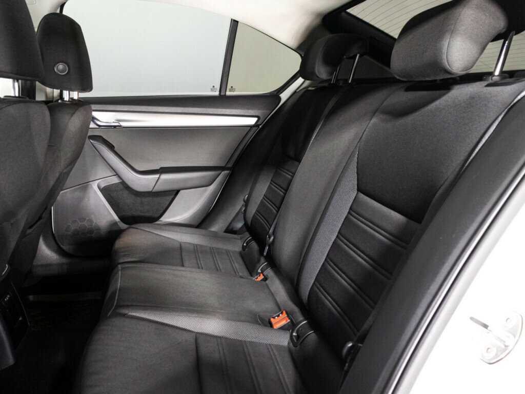 Skoda Octavia с пробегом — 2018 год. Фото: #9