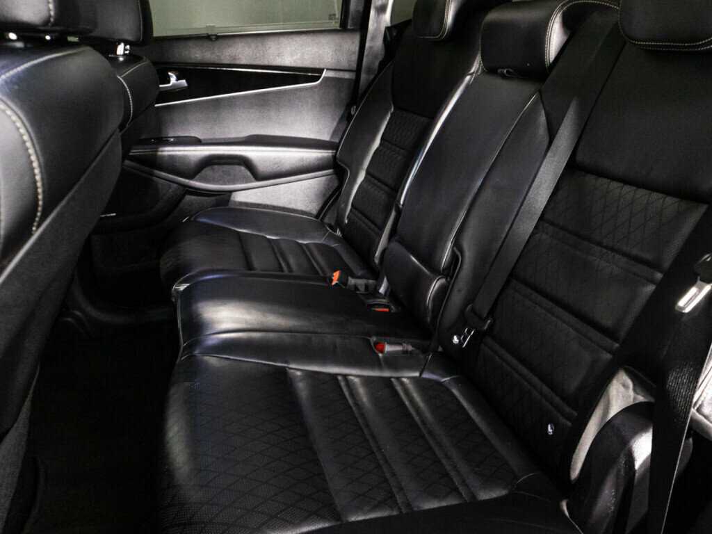 Kia Sorento с пробегом — 2018 год. Фото: #9
