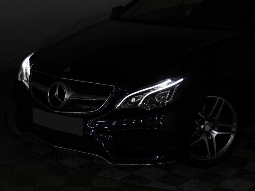 Mercedes-Benz E-Класс с пробегом — 2015 год. Фото: #22