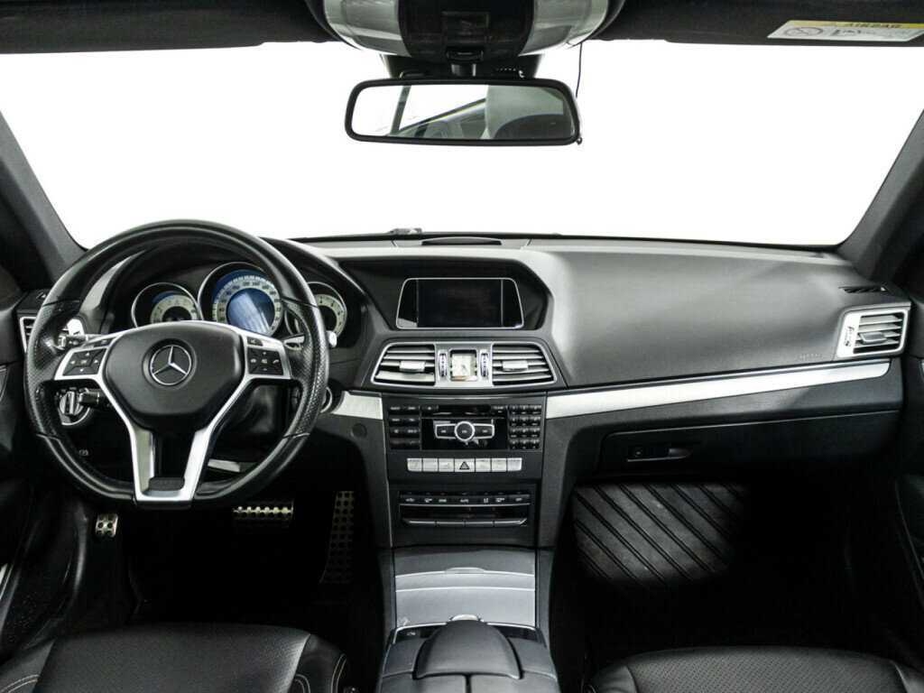 Mercedes-Benz E-Класс с пробегом — 2015 год. Фото: #11