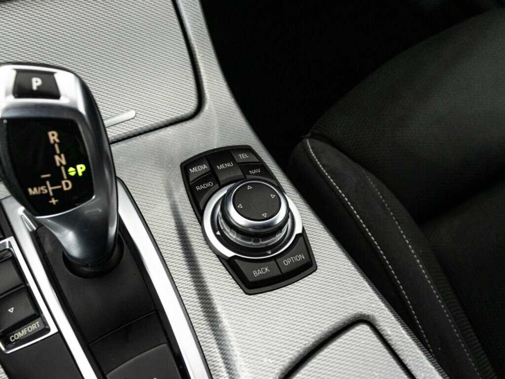 BMW 5 серии с пробегом — 2016 год. Фото: #18