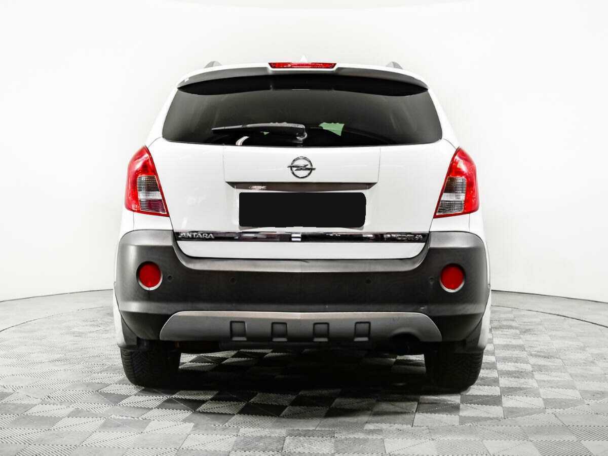 Opel Antara с пробегом — 2012 год. Фото: #5