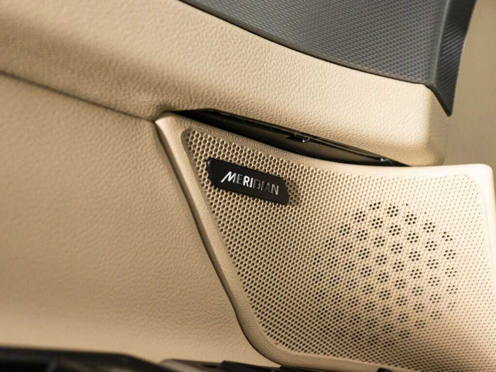 Jaguar XF с пробегом — 2017 год. Фото: #15