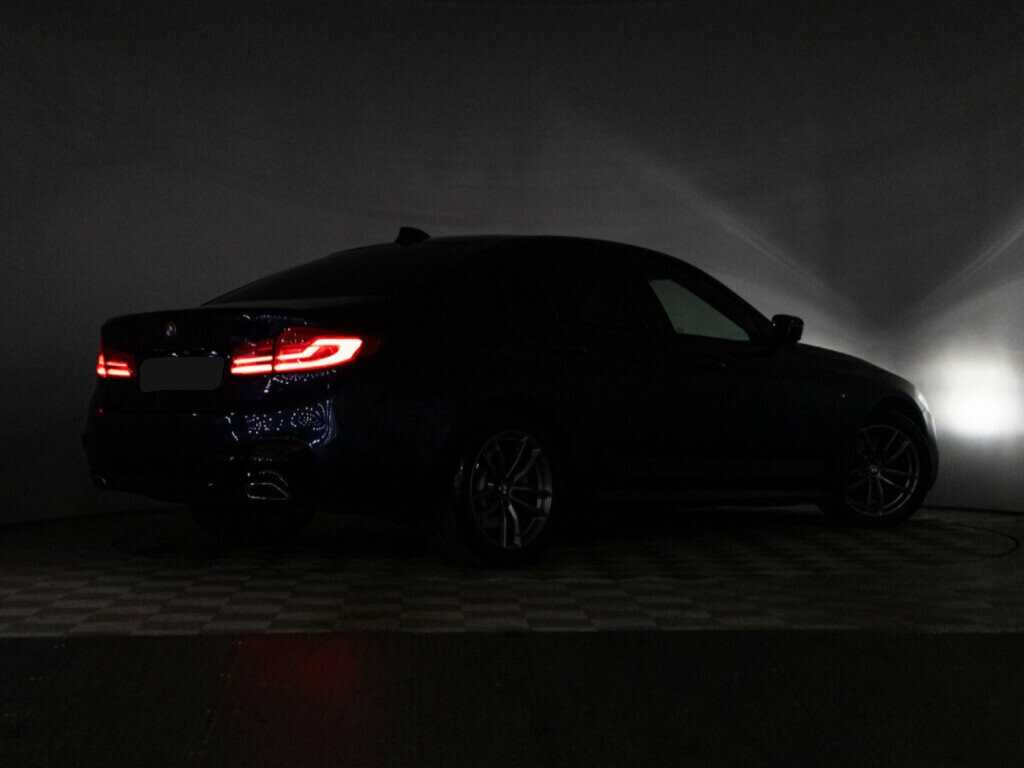 BMW 5 серии с пробегом — 2018 год. Фото: #23