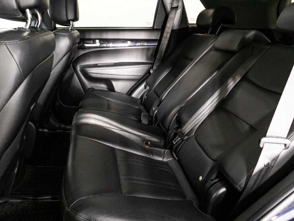 Kia Sorento с пробегом — 2017 год. Фото: #9