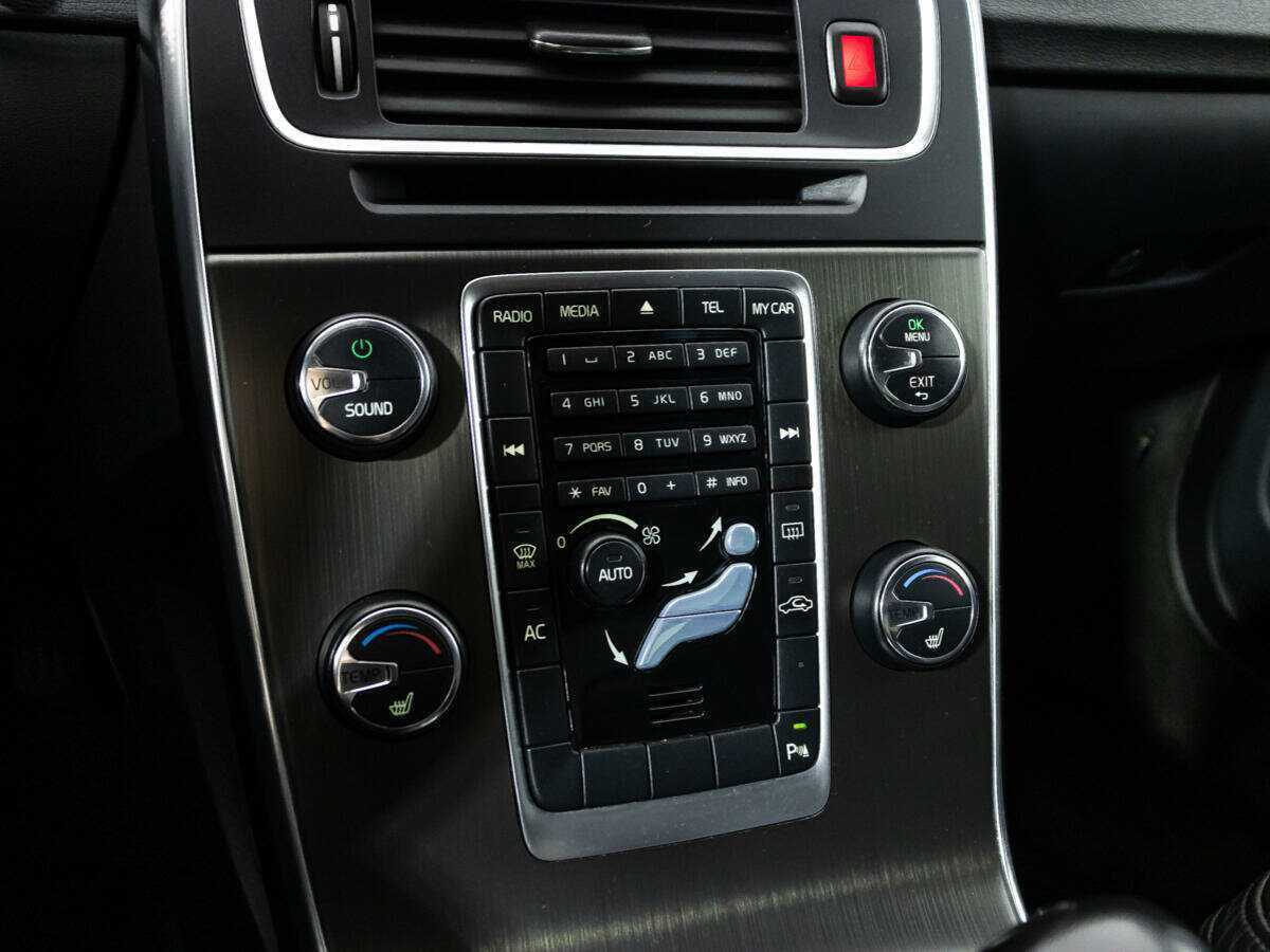 Volvo S60 с пробегом — 2012 год. Фото: #16