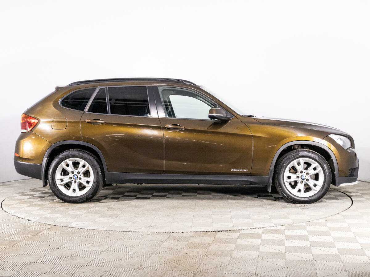 BMW X1 с пробегом — 2014 год. Фото: #3