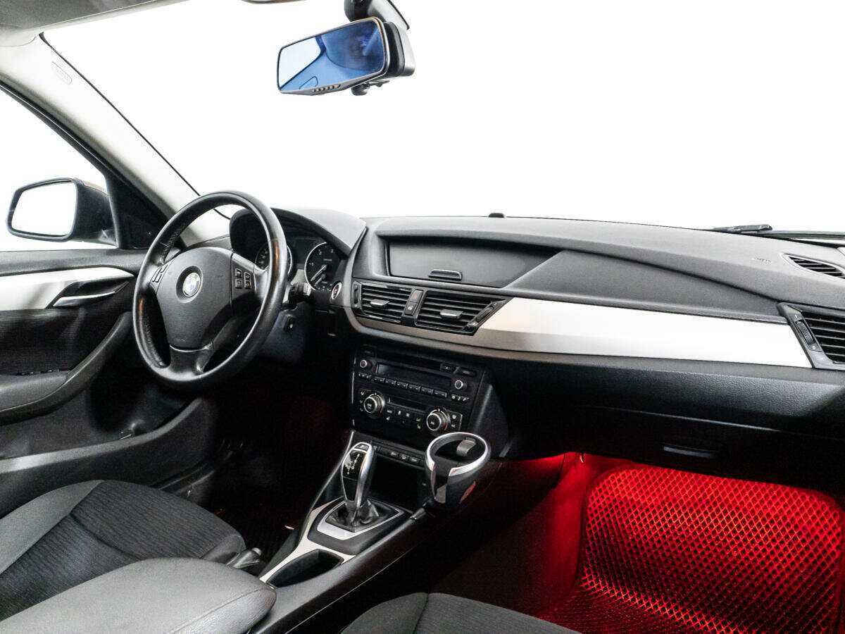 BMW X1 с пробегом — 2014 год. Фото: #8