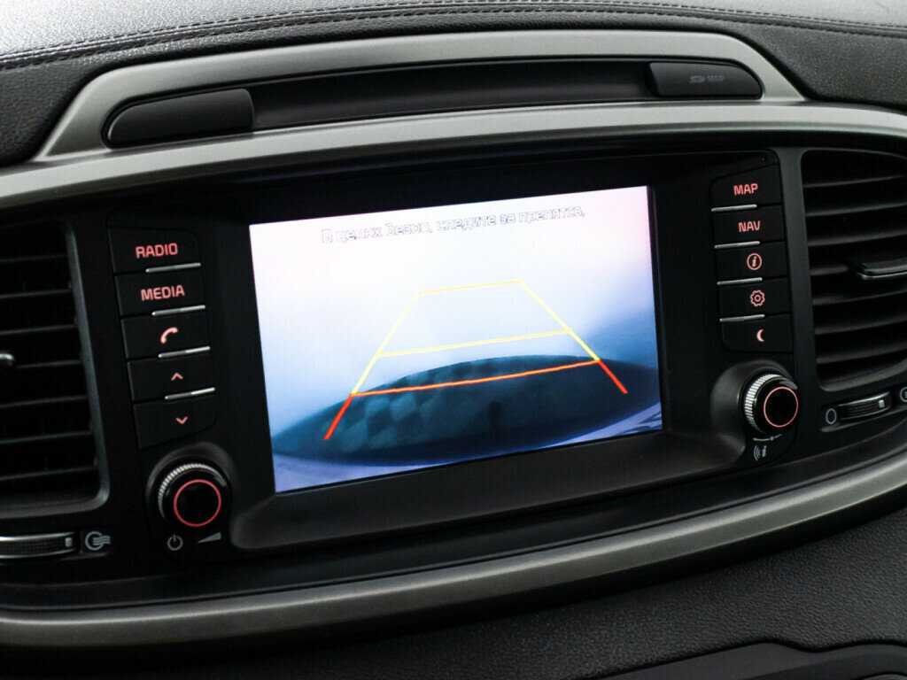 Kia Sorento с пробегом — 2016 год. Фото: #18