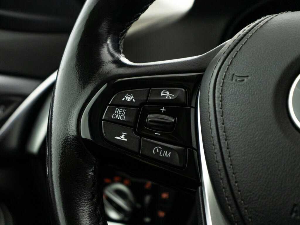 BMW 5 серии с пробегом — 2018 год. Фото: #23