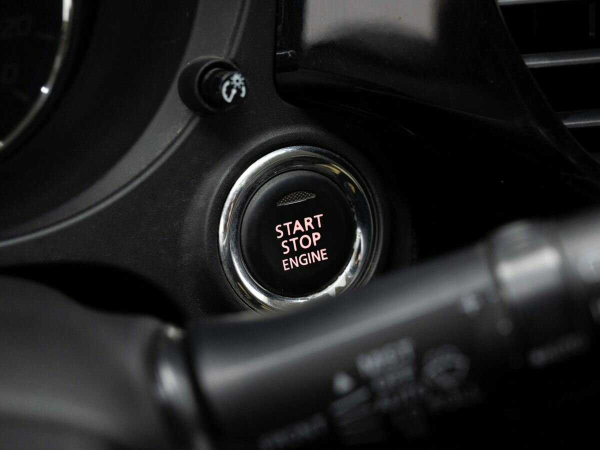 Mitsubishi Outlander с пробегом — 2015 год. Фото: #23