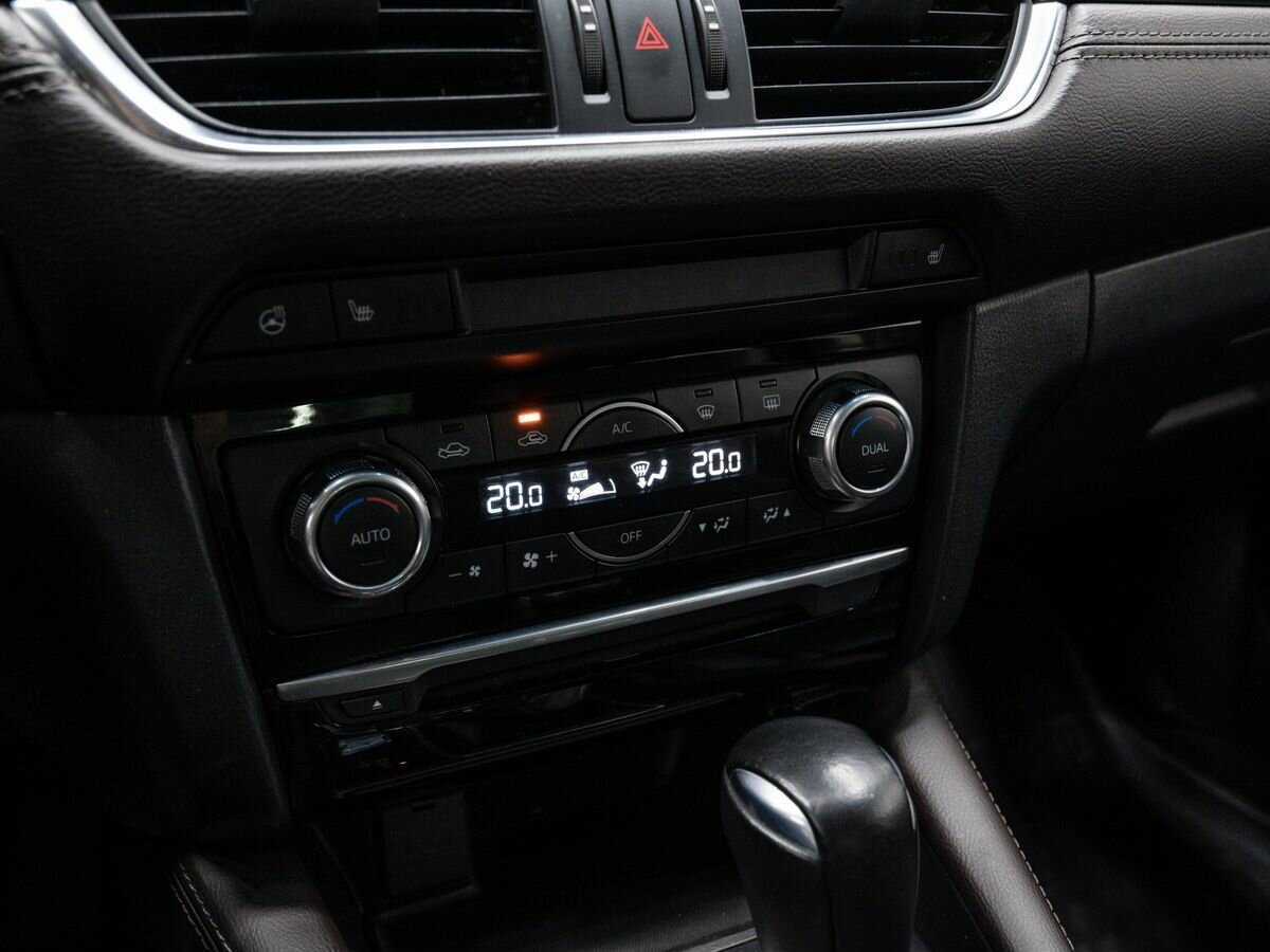 Mazda 6 с пробегом — 2018 год. Фото: #17