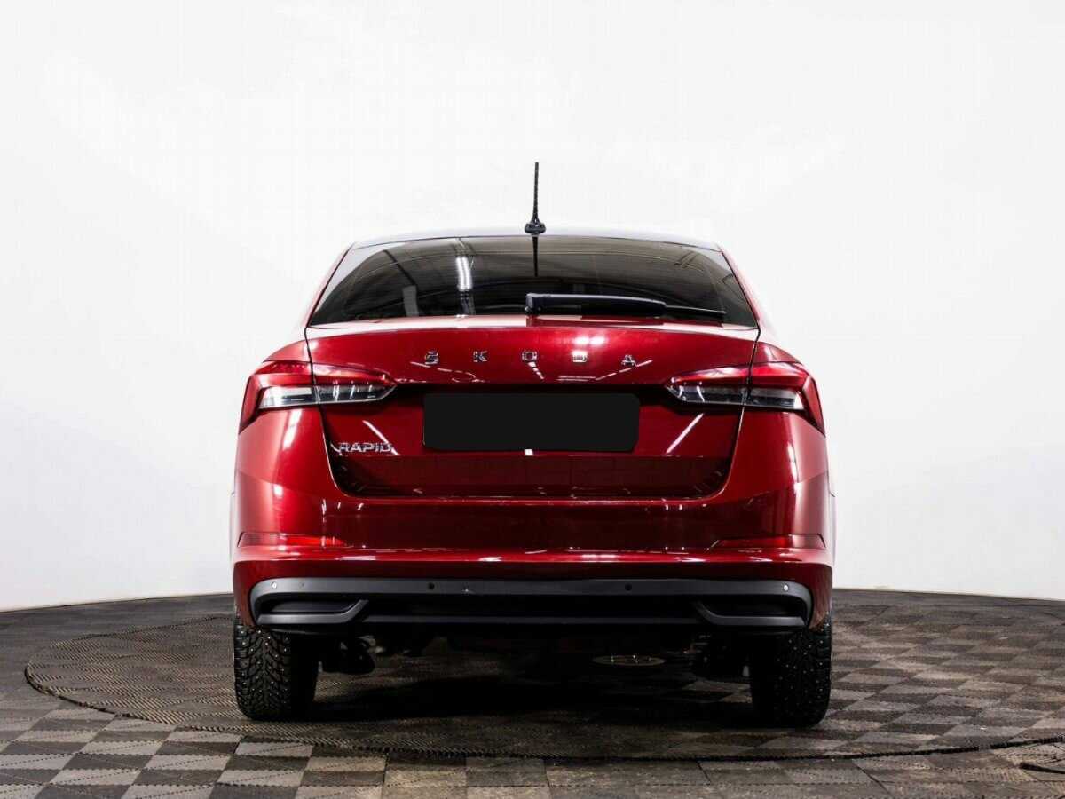 Skoda Rapid с пробегом — 2020 год. Фото: #4