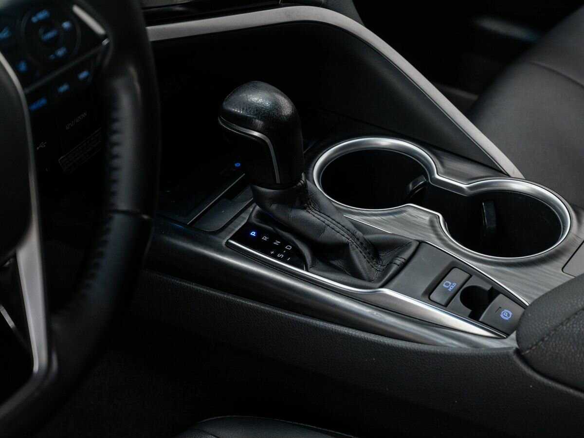 Toyota Camry с пробегом — 2022 год. Фото: #17