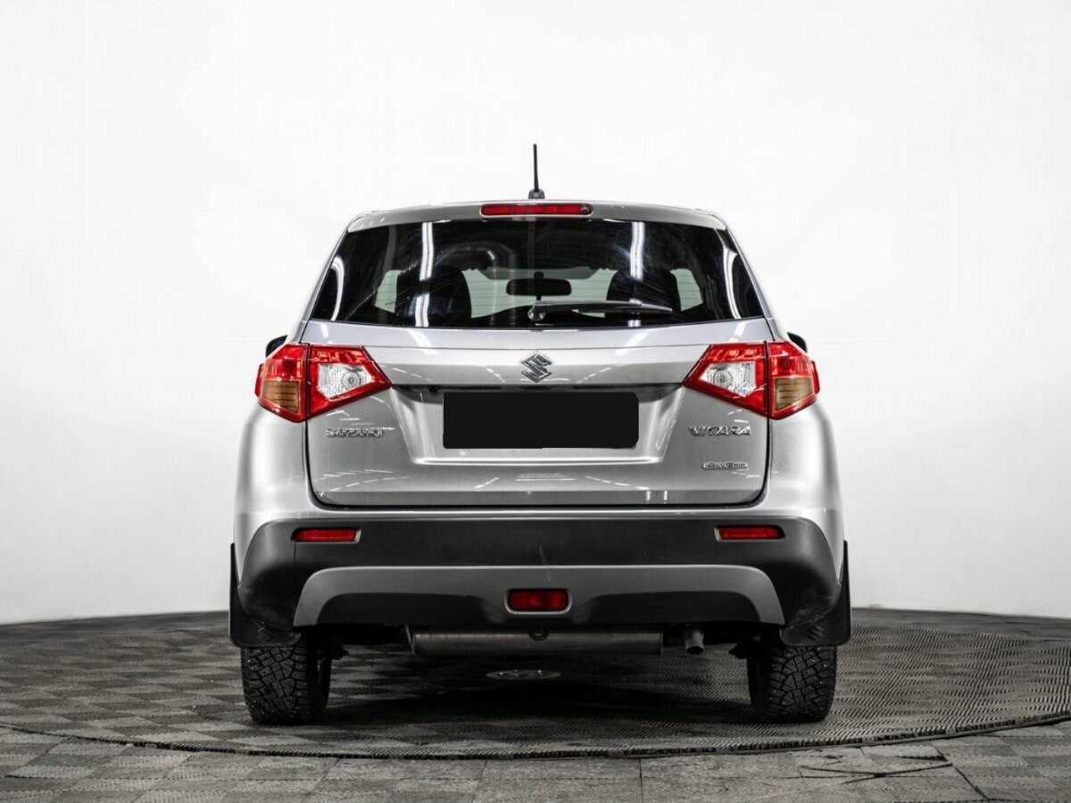 Suzuki Vitara с пробегом — 2015 год. Фото: #4
