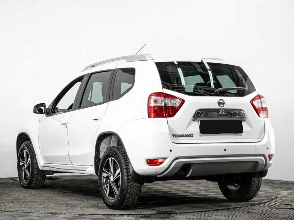 Nissan Terrano с пробегом — 2015 год. Фото: #5