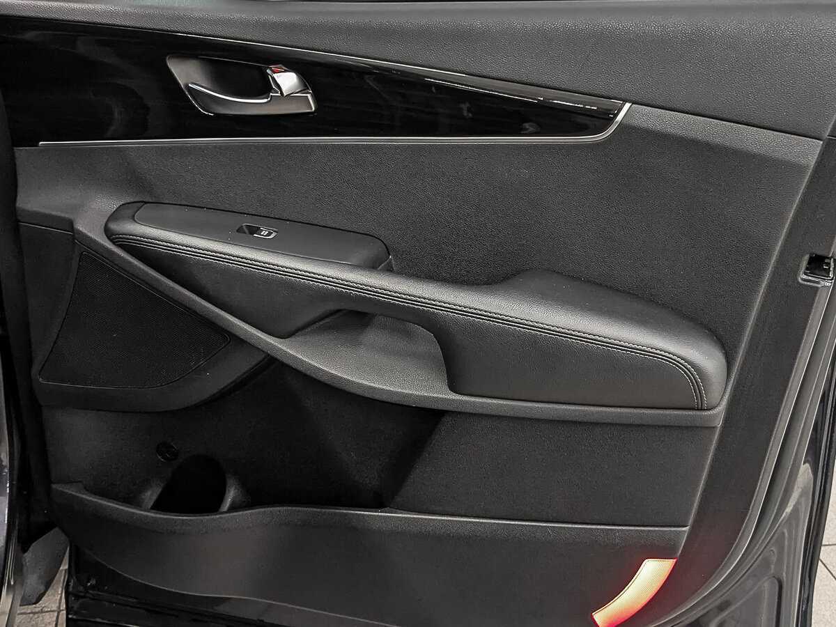 Kia Sorento с пробегом — 2018 год. Фото: #24