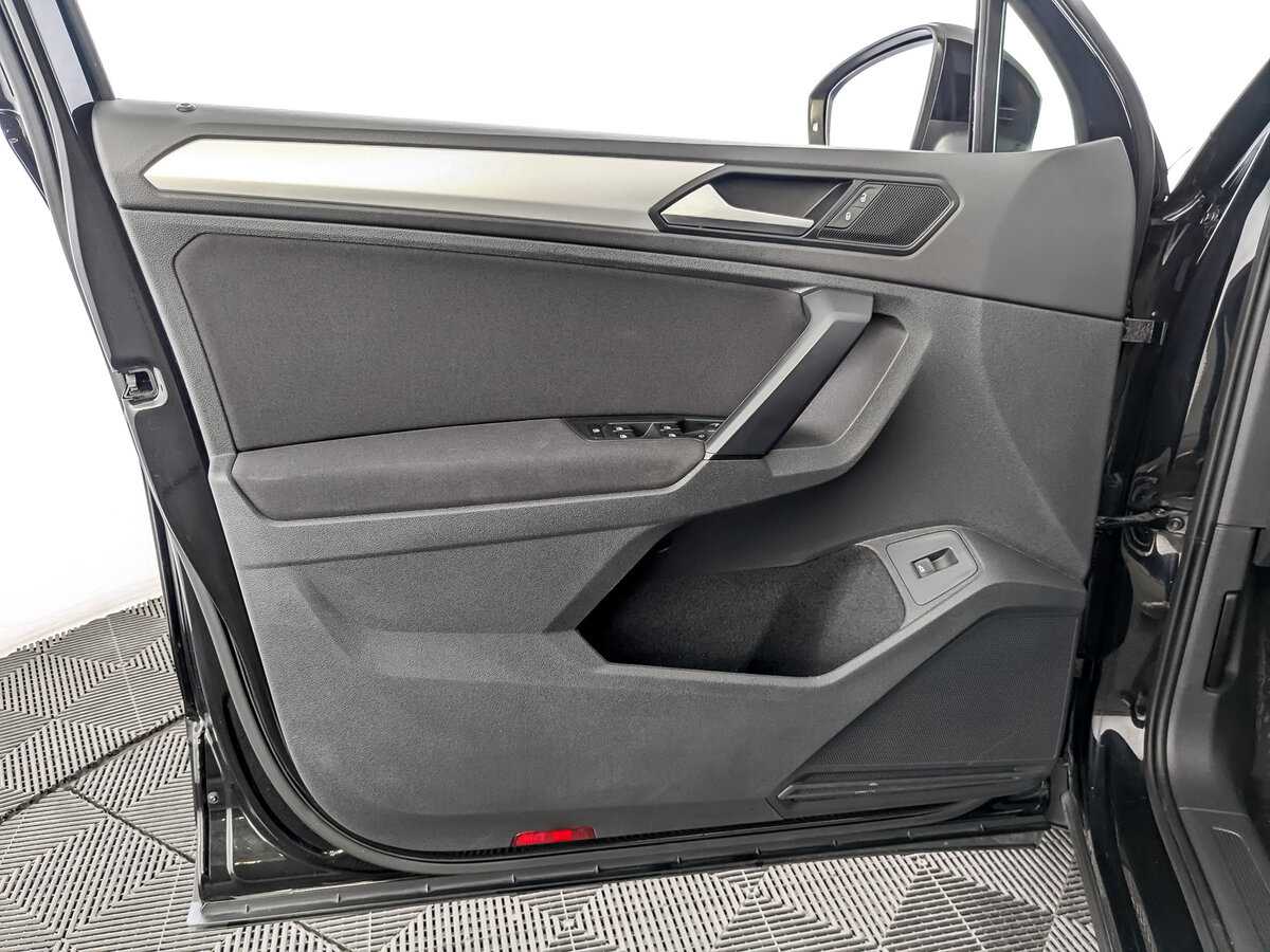 Volkswagen Tiguan с пробегом — 2020 год. Фото: #18