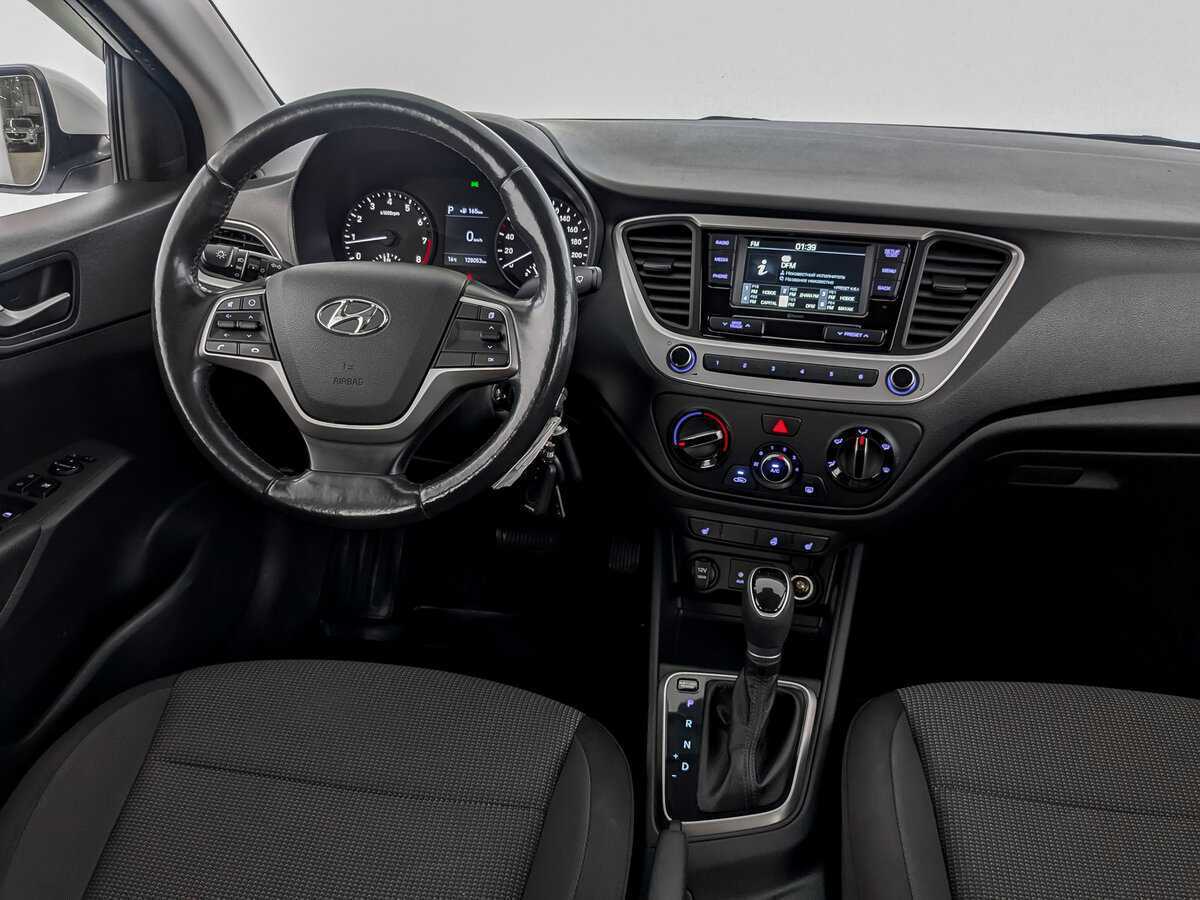 Hyundai Solaris с пробегом — 2018 год. Фото: #26