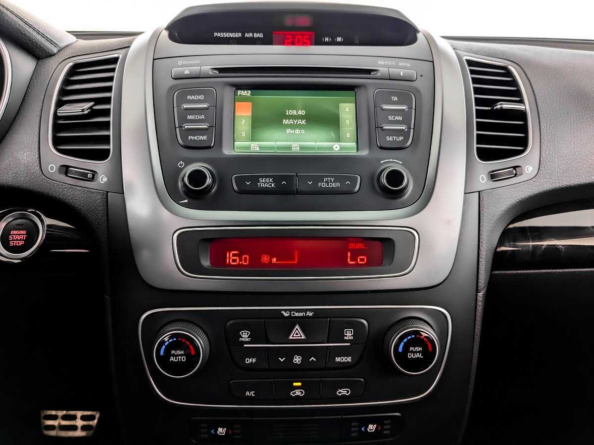 Kia Sorento с пробегом — 2017 год. Фото: #14