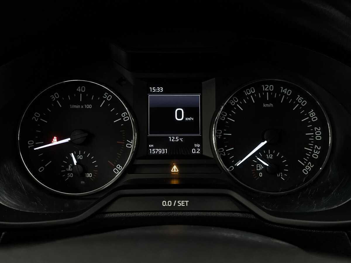 Skoda Octavia с пробегом — 2015 год. Фото: #14