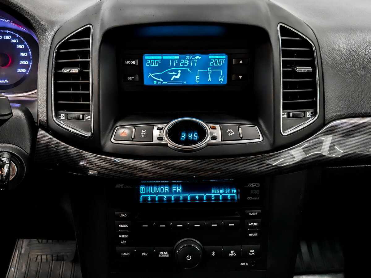 Chevrolet Captiva с пробегом — 2013 год. Фото: #14