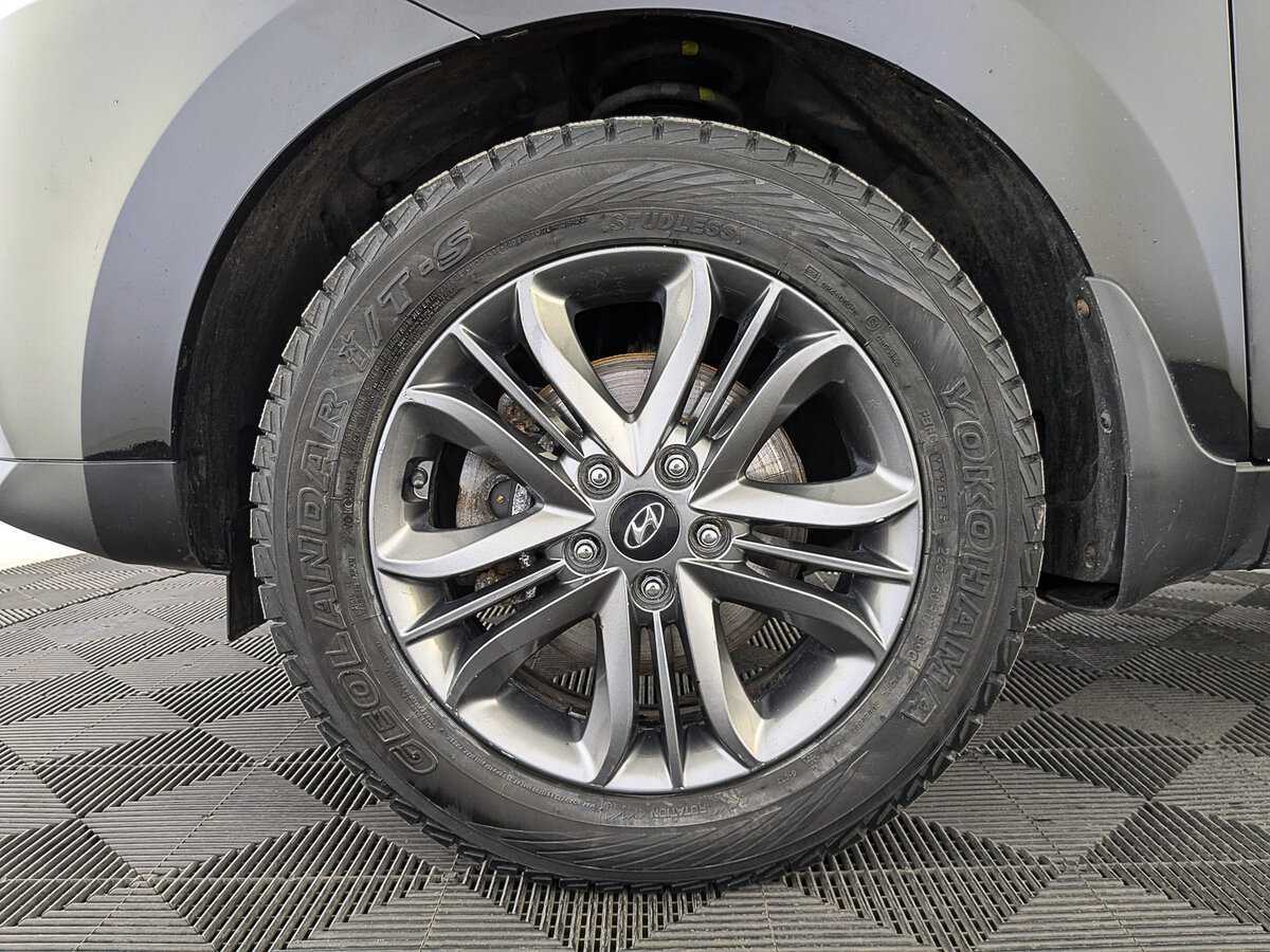 Hyundai ix35 с пробегом — 2015 год. Фото: #11