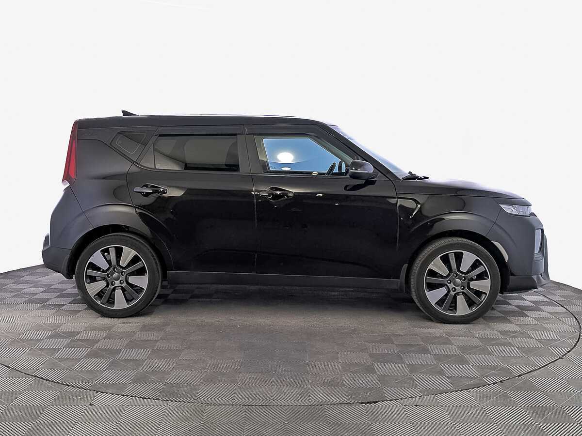 Kia Soul с пробегом — 2021 год. Фото: #3