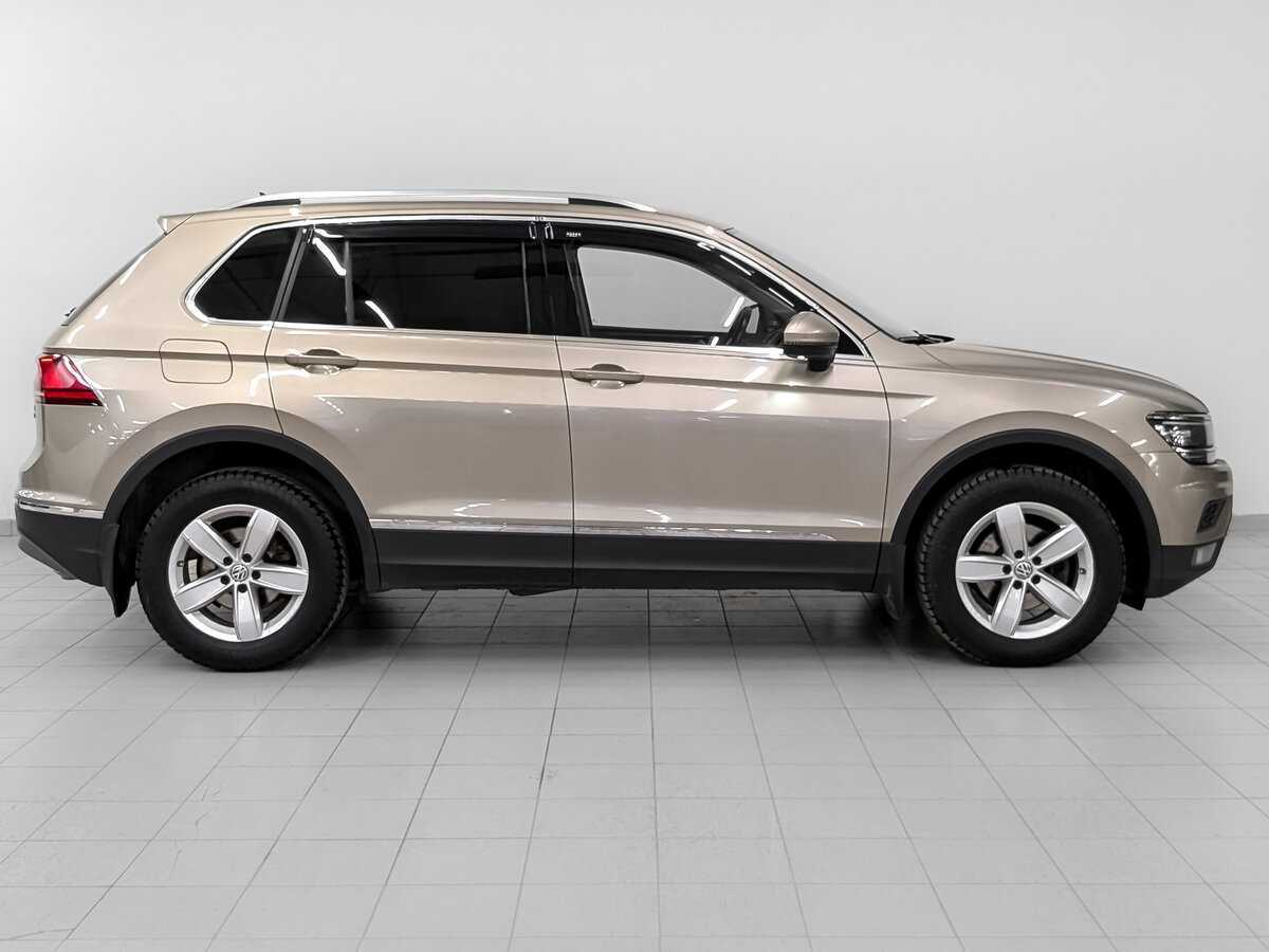 Volkswagen Tiguan с пробегом — 2018 год. Фото: #3