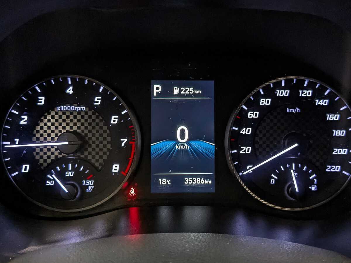 Hyundai Solaris с пробегом — 2022 год. Фото: #15