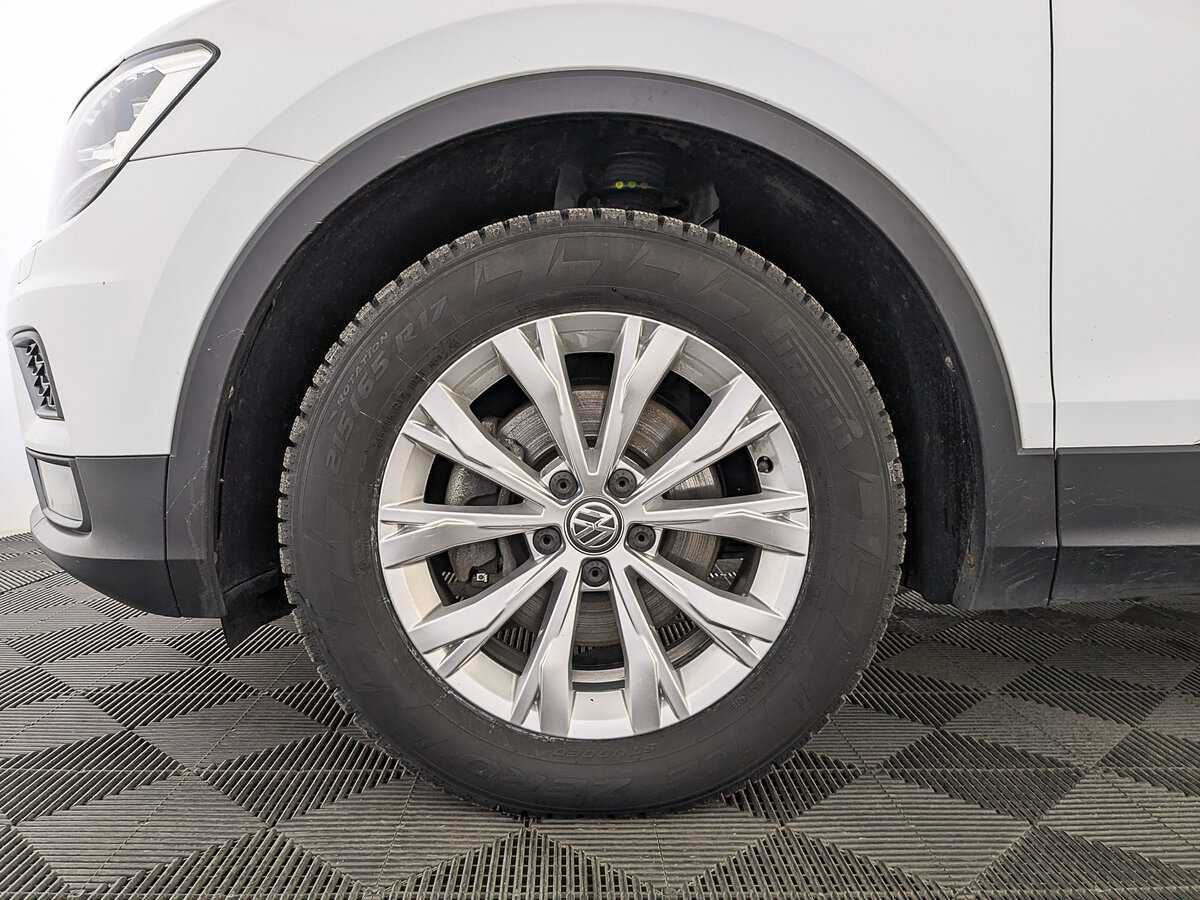 Volkswagen Tiguan с пробегом — 2018 год. Фото: #11